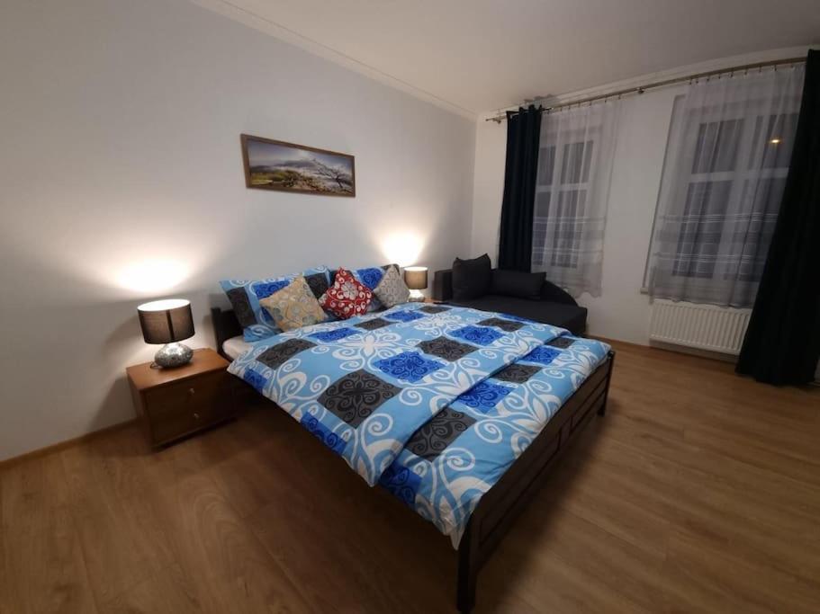 Apartman V Krusnych Horach-Free Parking 야히모프 외부 사진