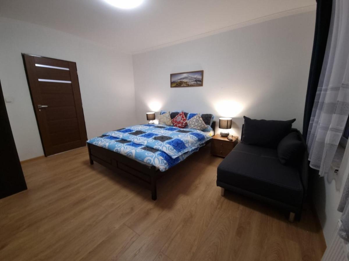 Apartman V Krusnych Horach-Free Parking 야히모프 외부 사진