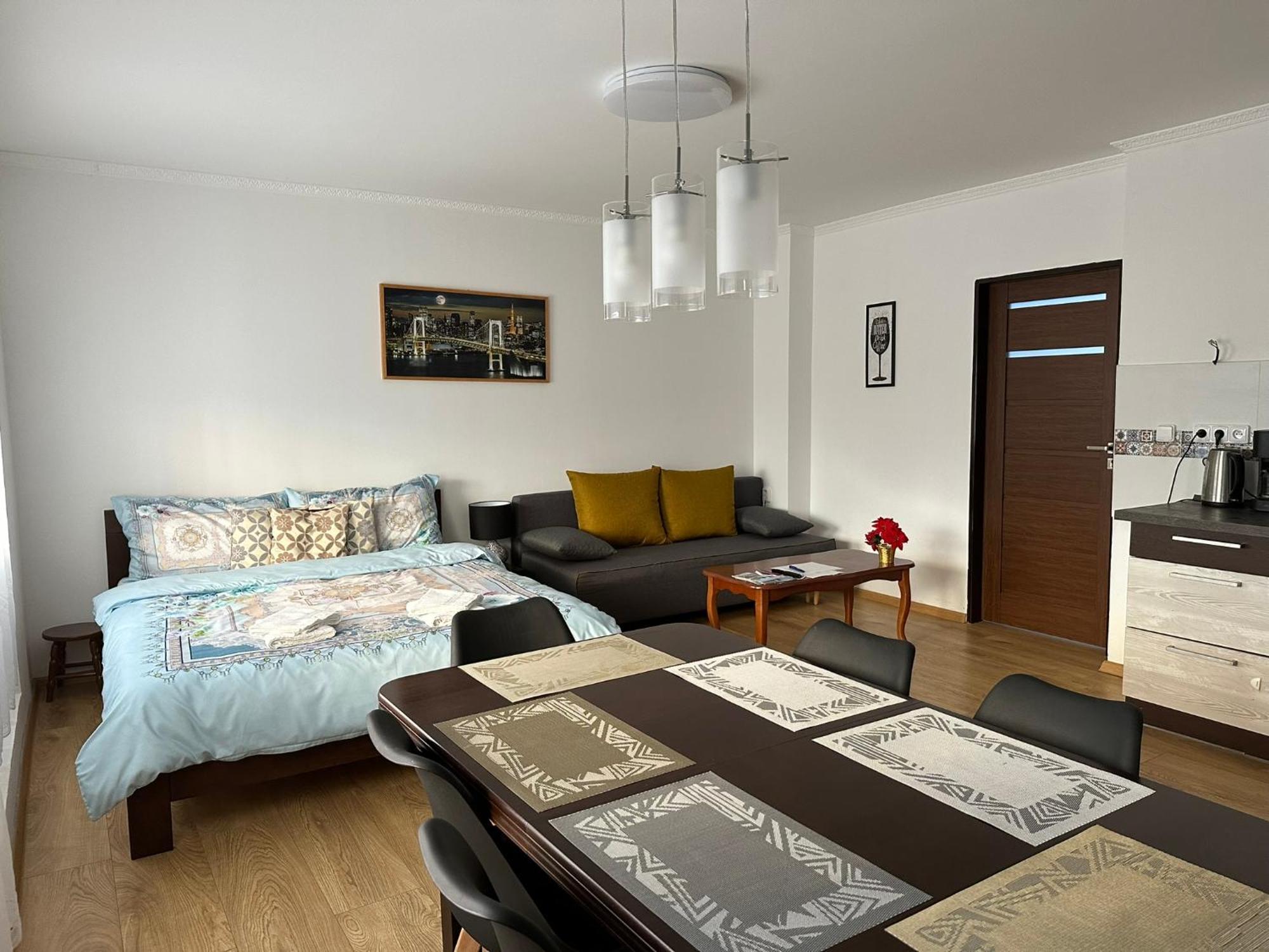 Apartman V Krusnych Horach-Free Parking 야히모프 외부 사진