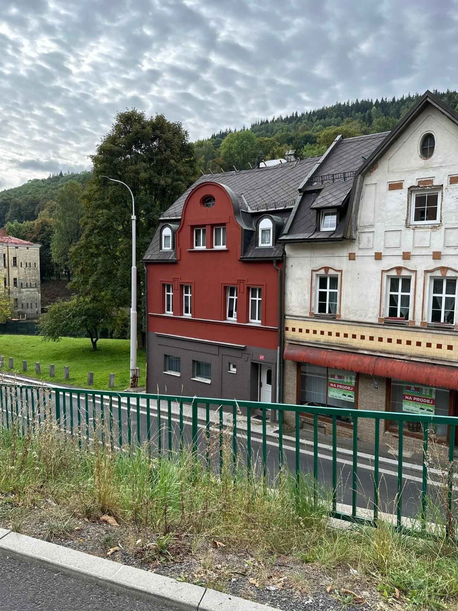 Apartman V Krusnych Horach-Free Parking 야히모프 외부 사진