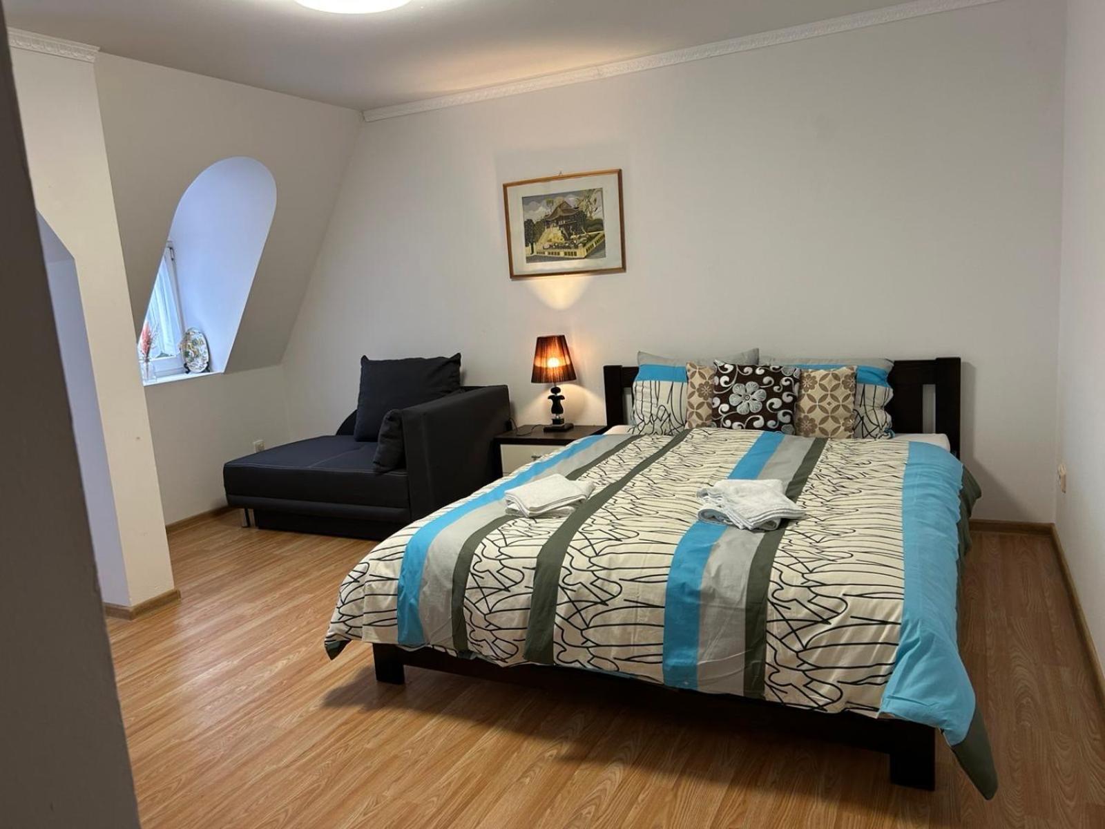 Apartman V Krusnych Horach-Free Parking 야히모프 외부 사진